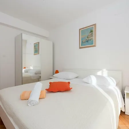 Apartments Pericic Podstrana Exterior photo