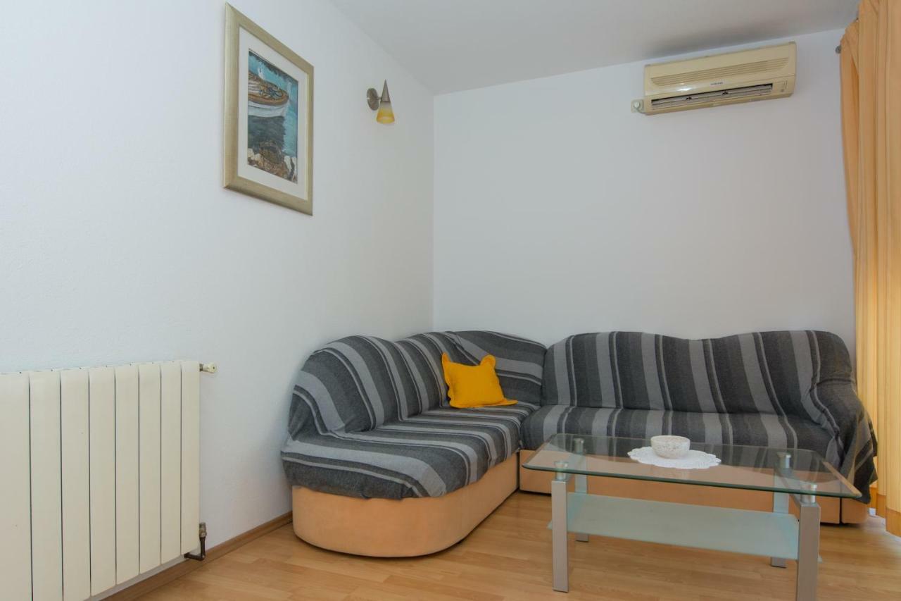 Apartment Pericic Podstrana